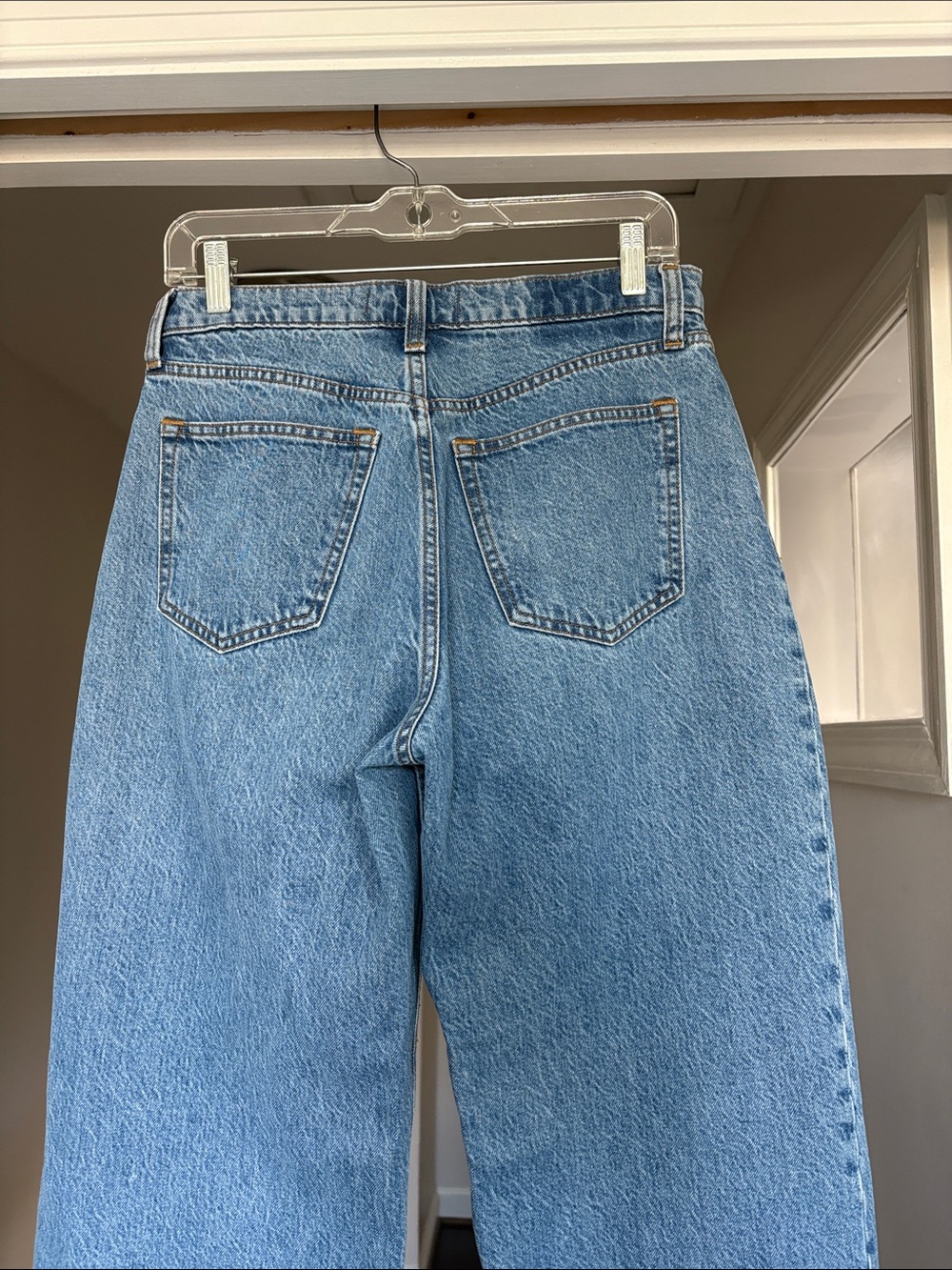 Abercrombie The High Rise Taper Jean, 28 R - Picture 4 of 14
